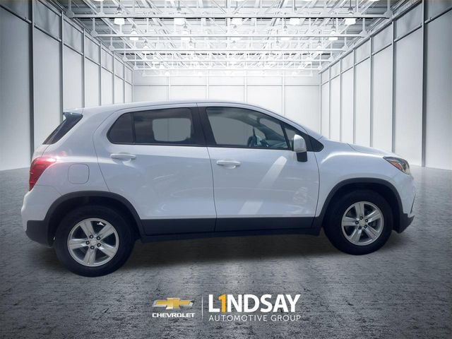 Certified 2020 Chevrolet Trax LS w/ Tint and Cruise Package FWD image 9