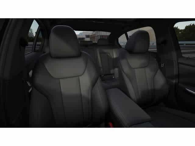 Used 2026 BMW 330i Sedan w/ Convenience Package RWD image 11