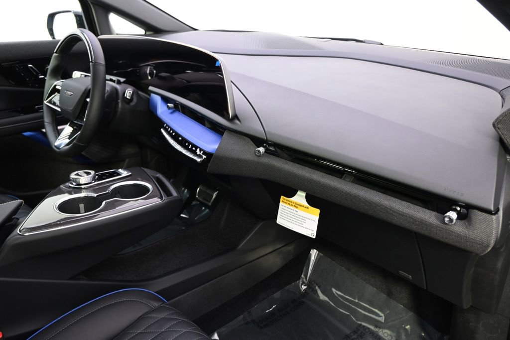 New 2026 Cadillac Optiq V image 15