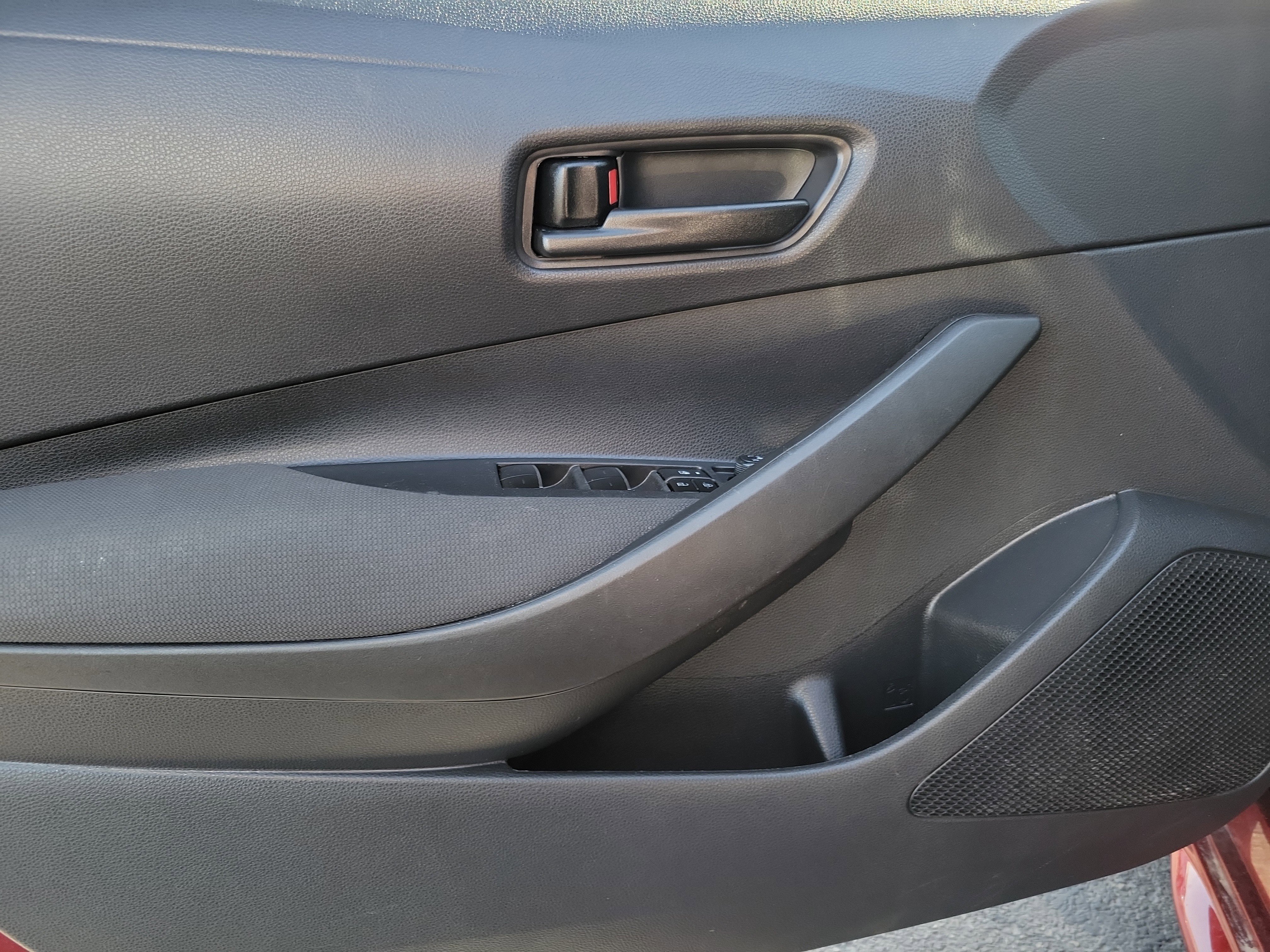 Certified 2022 Toyota Corolla LE image 18