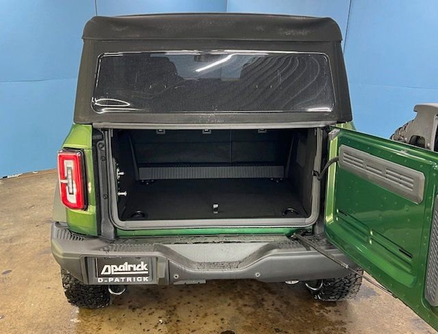 Used 2024 Ford Bronco Badlands image 28