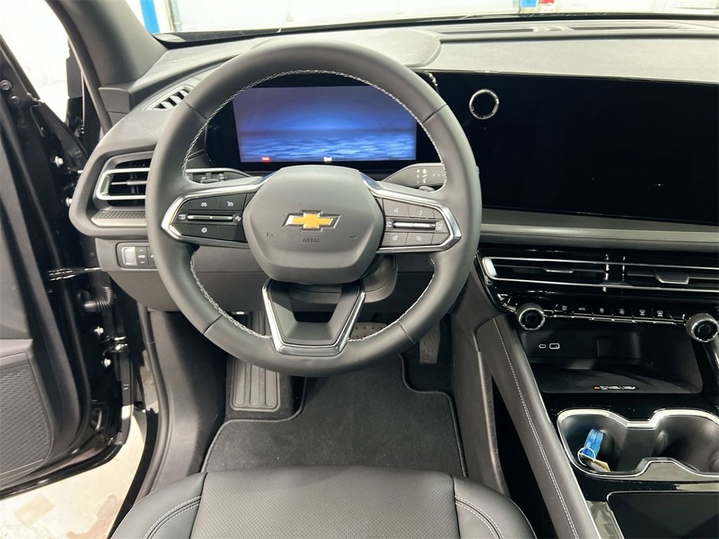 New 2026 Chevrolet Traverse LT w/ Driver Confidence Package image 20