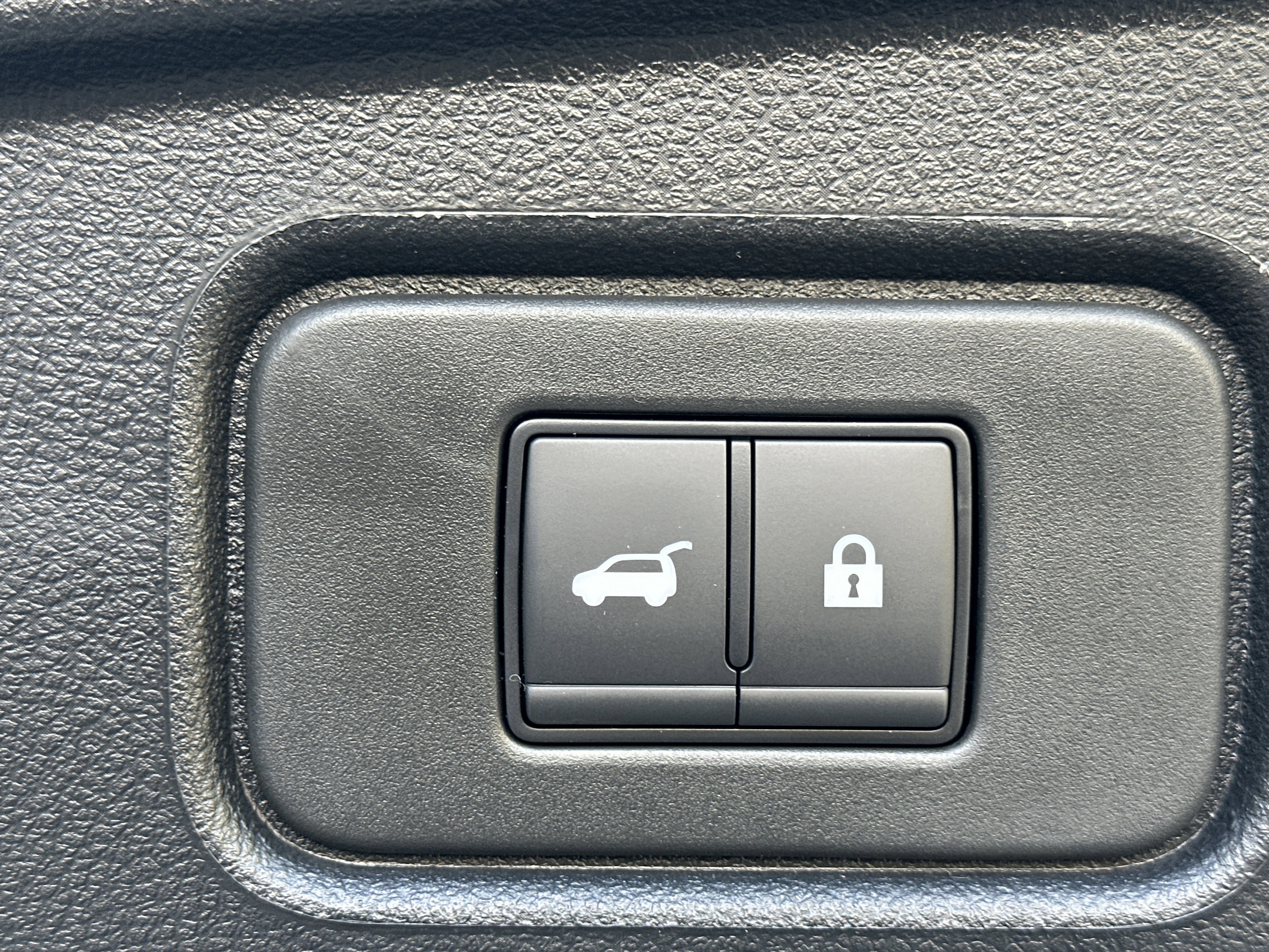 New 2026 Nissan Pathfinder SV FWD image 19