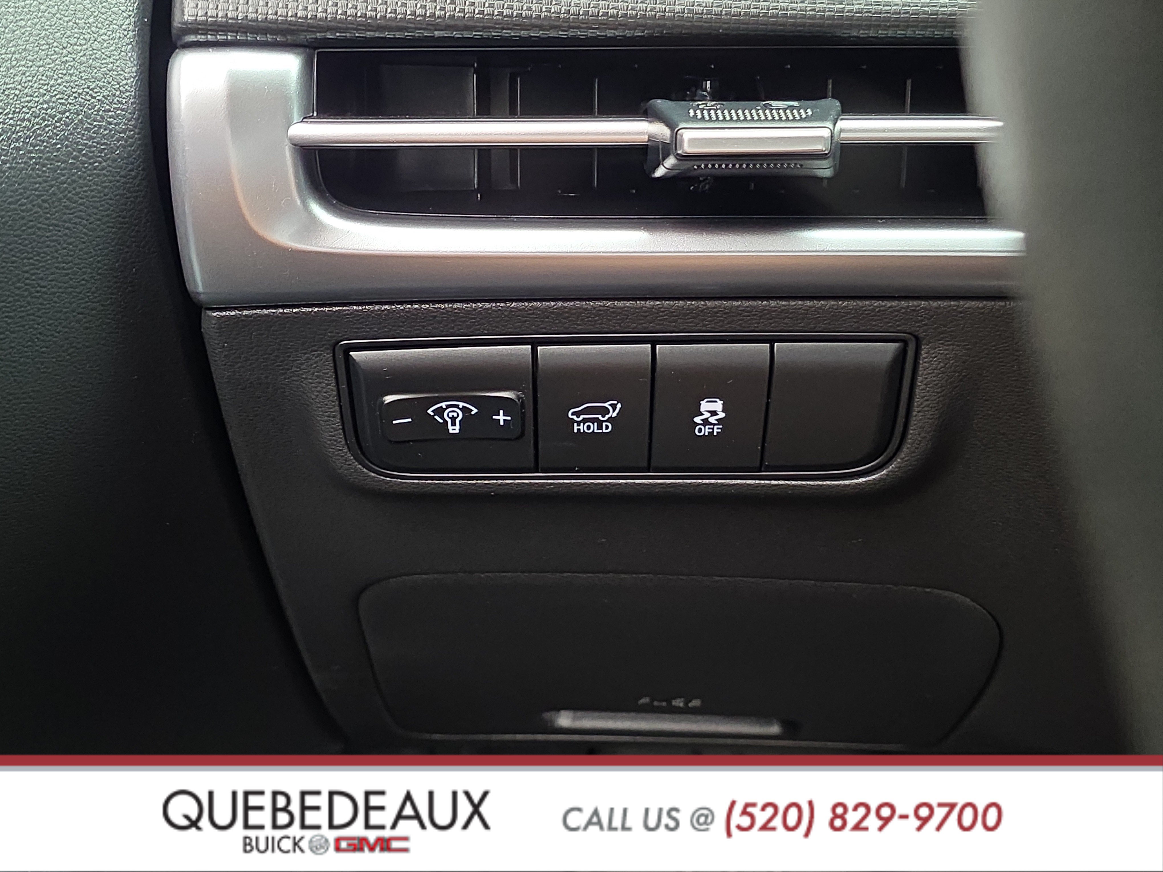 Used 2025 Hyundai Tucson SEL AWD/4WD image 23
