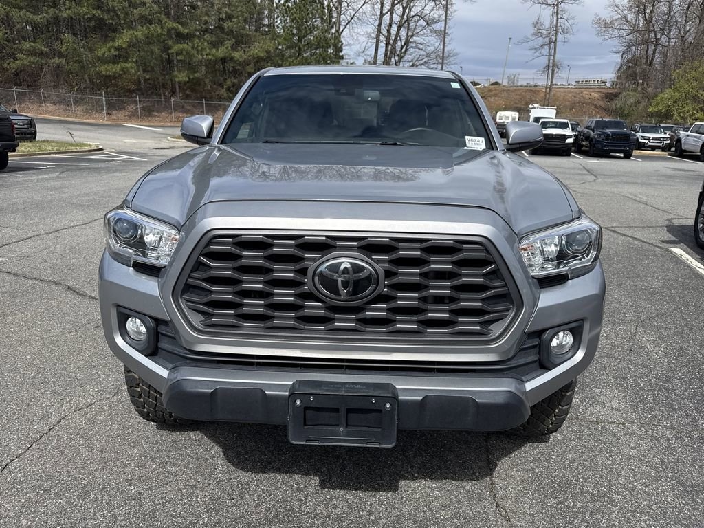 Used 2021 Toyota Tacoma TRD Off-Road image 2