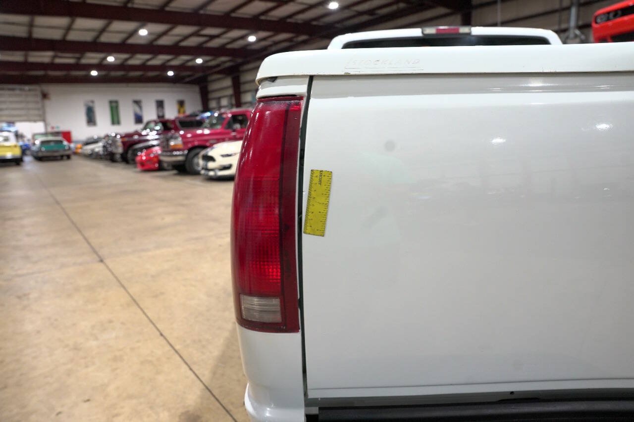 Used 1998 Chevrolet Silverado 1500 4x4 Extended Cab w/ Preferred Equipment Group 2 image 36