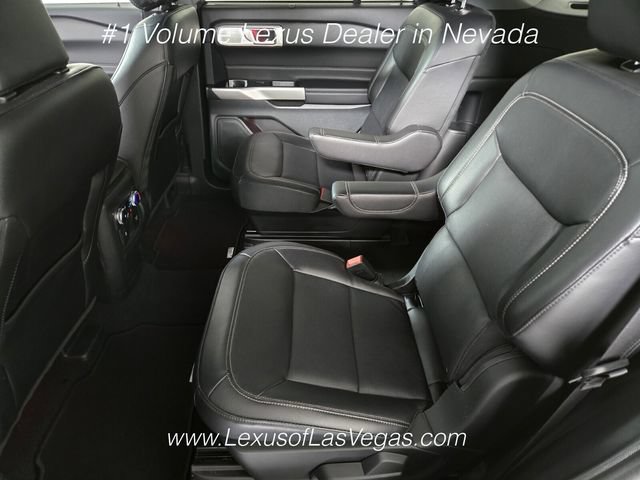 Used 2024 Ford Explorer Limited w/ Limited Technology Package AWD/4WD image 15
