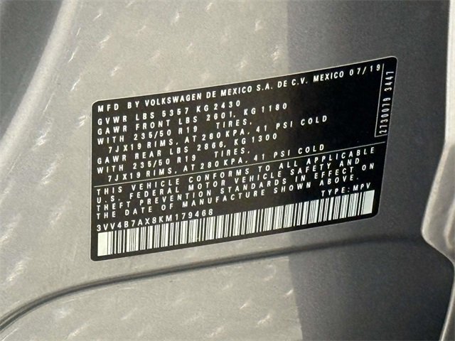Used 2019 Volkswagen Tiguan S image 34