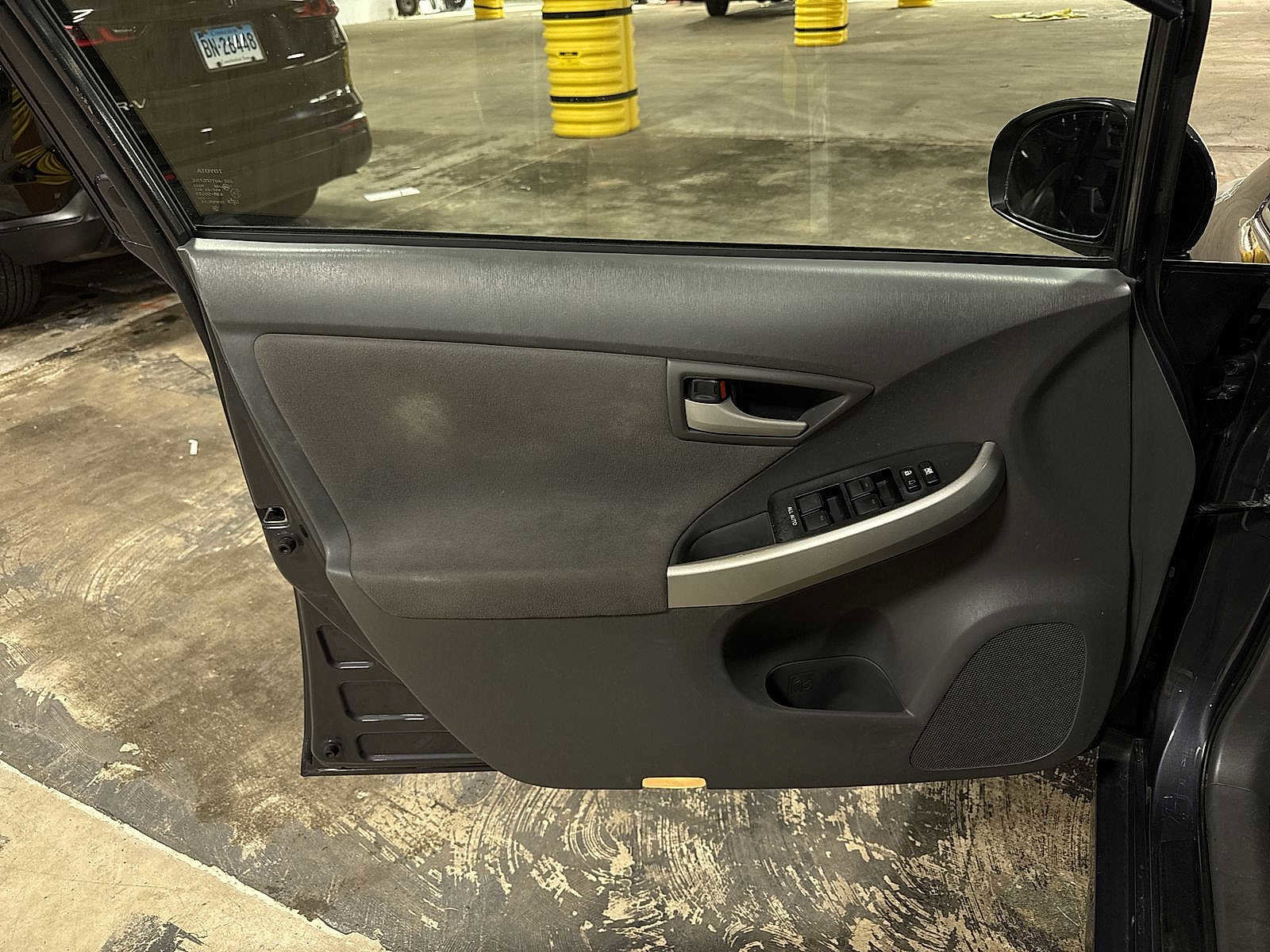 Used 2011 Toyota Prius Two image 28