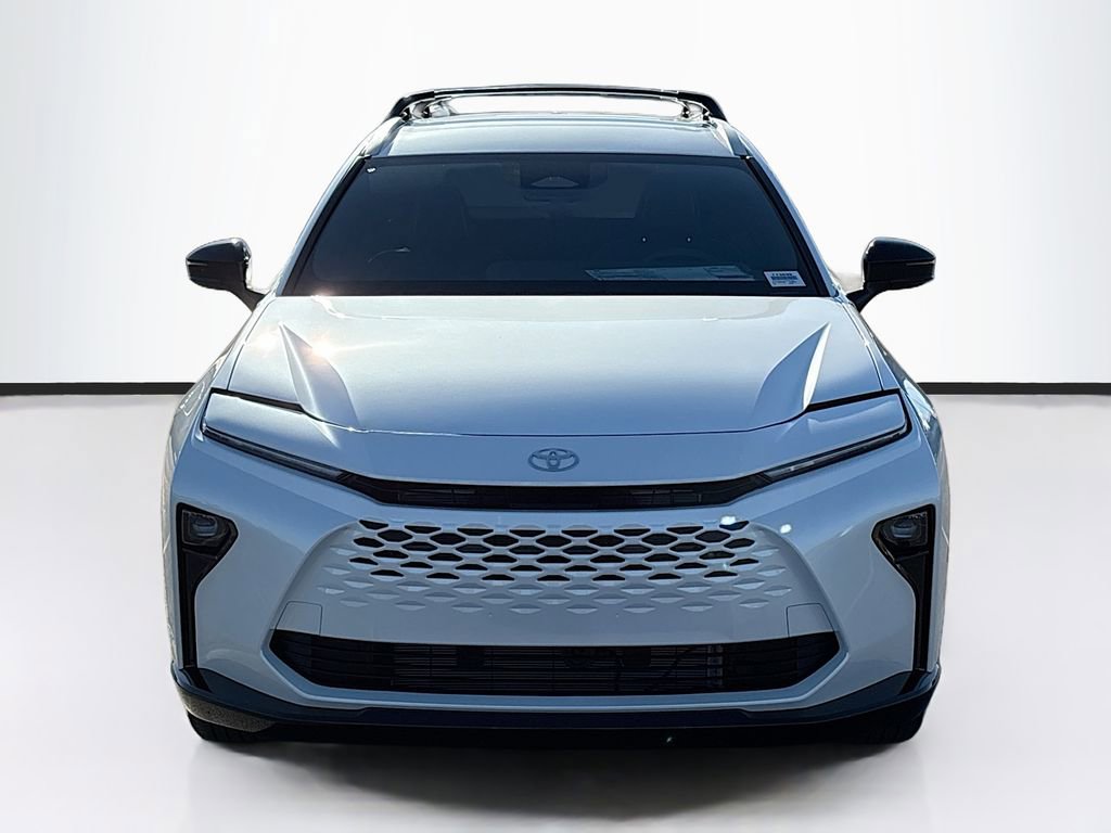 New 2026 Toyota Crown Signia image 2