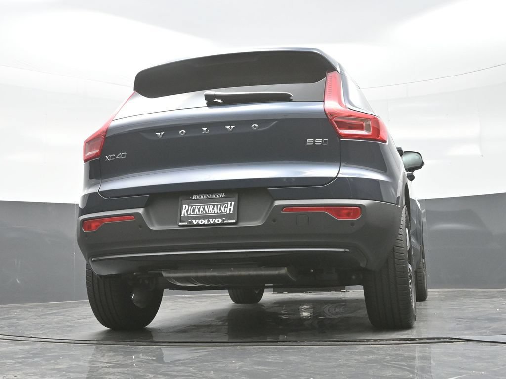New 2026 Volvo XC40 B5 Core w/ Climate Package AWD/4WD image 26