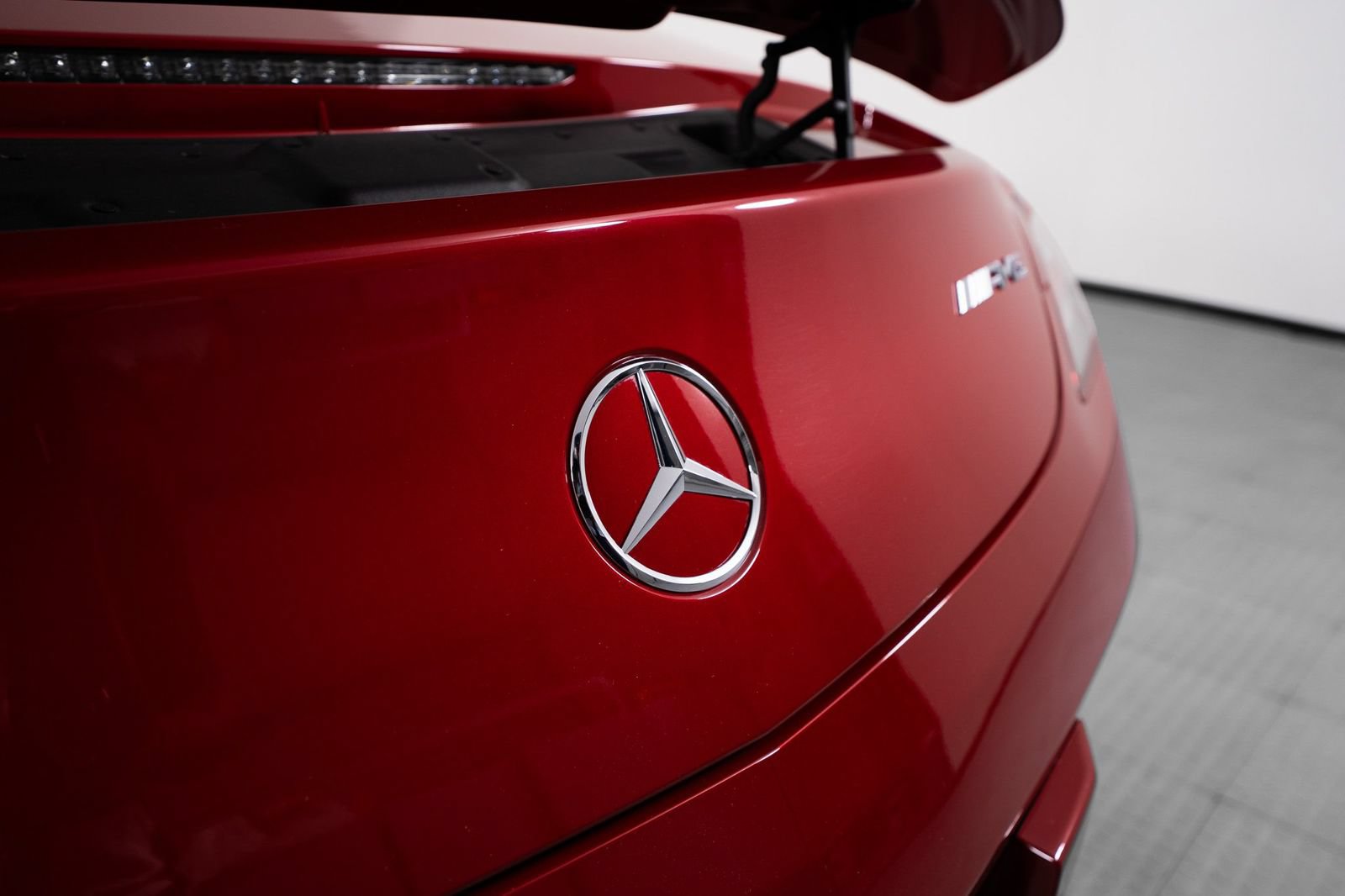 Used 2012 Mercedes-Benz SLS AMG Roadster image 19