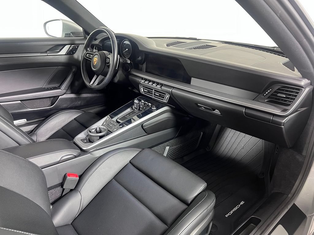 Certified 2021 Porsche 911 Carrera 4S AWD/4WD image 16