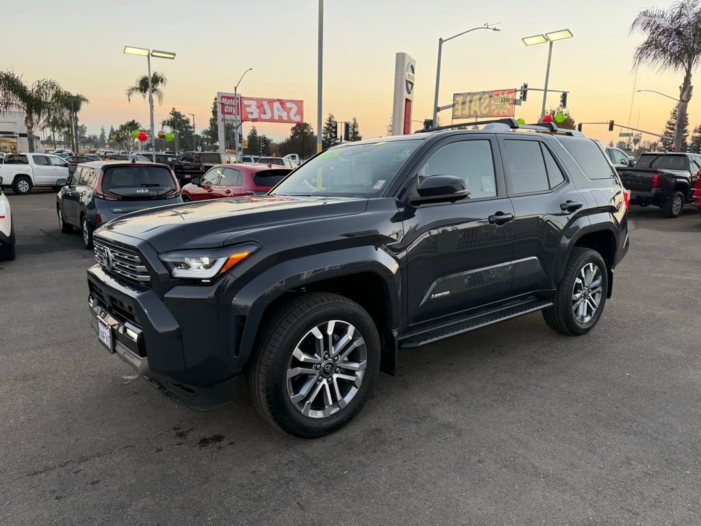 Used 2025 Toyota 4Runner Limited AWD/4WD video 3