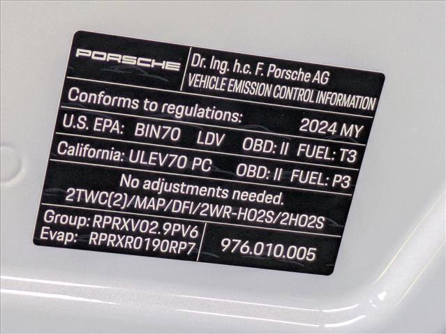 Used 2024 Porsche Panamera image 26