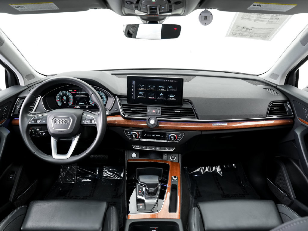 Used 2021 Audi Q5 Prestige w/ Prestige Package AWD/4WD image 21