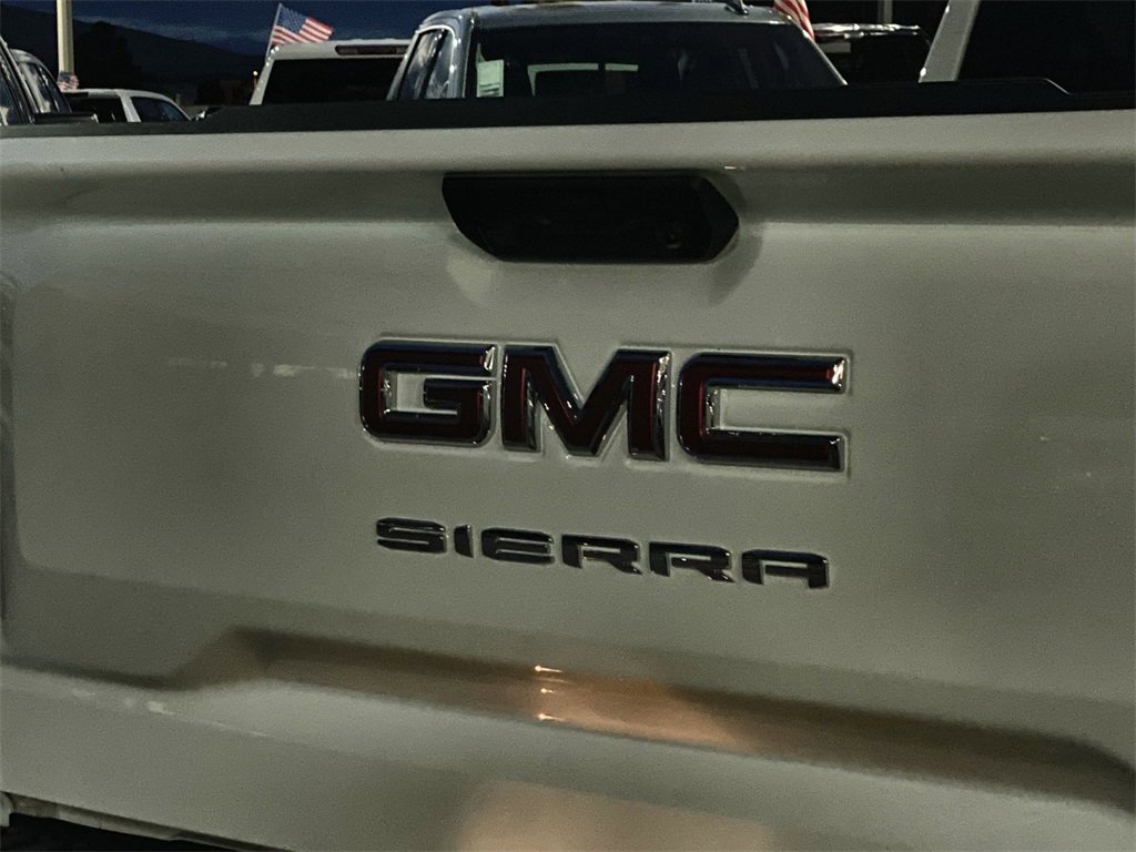 New 2026 GMC Sierra 1500 SLE image 39