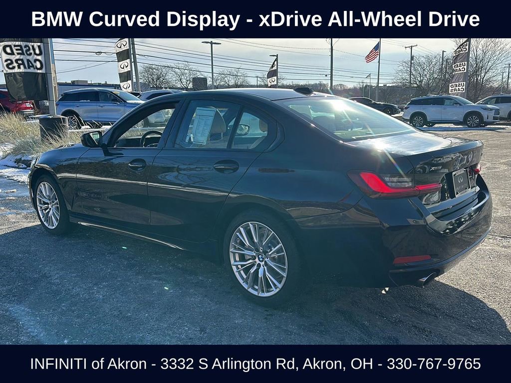Used 2023 BMW 330i xDrive Sedan w/ Driving Assistance Package image 9