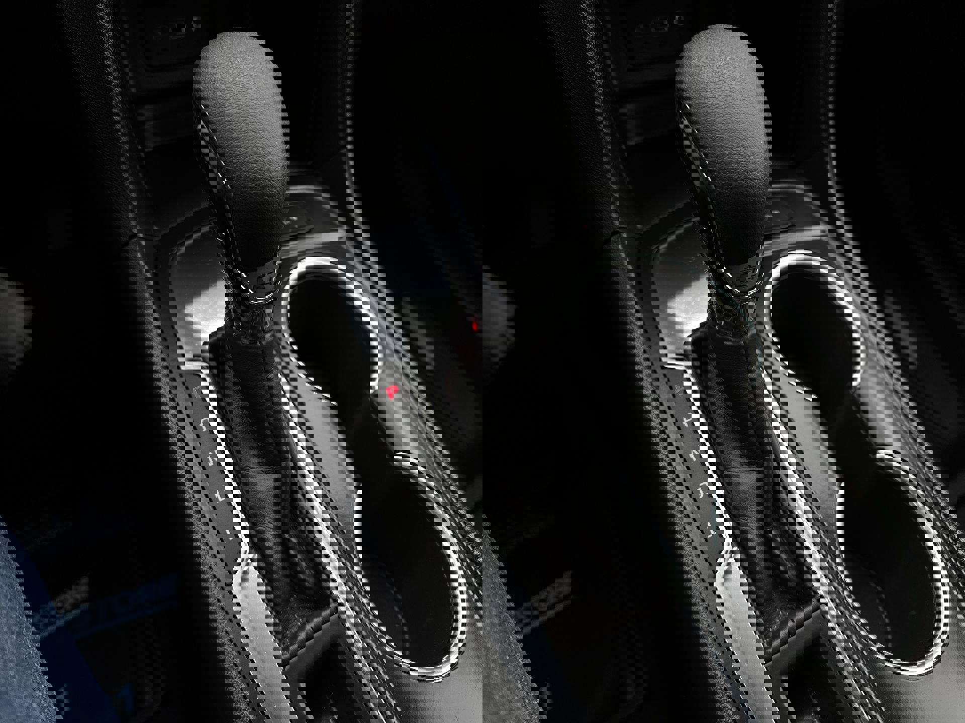 Certified 2024 Chevrolet Equinox LT w/ LPO, Floor Liner Package image 16