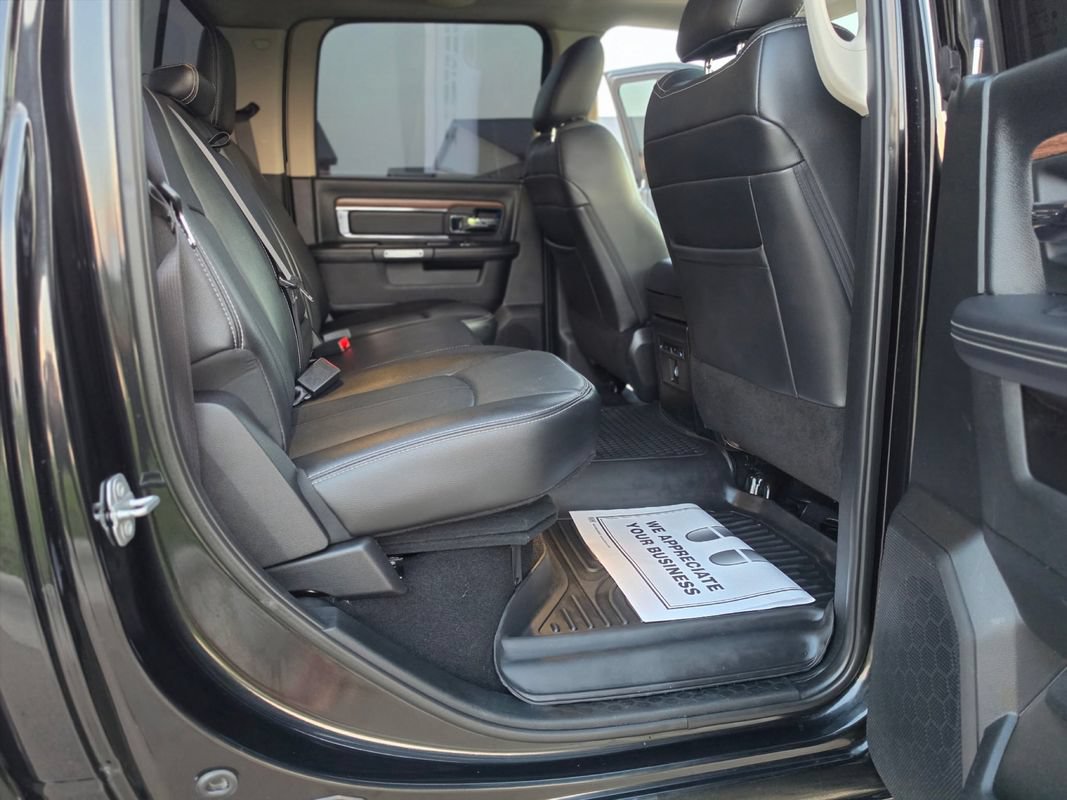 Used 2018 RAM 1500 Laramie w/ Convenience Group AWD/4WD image 25
