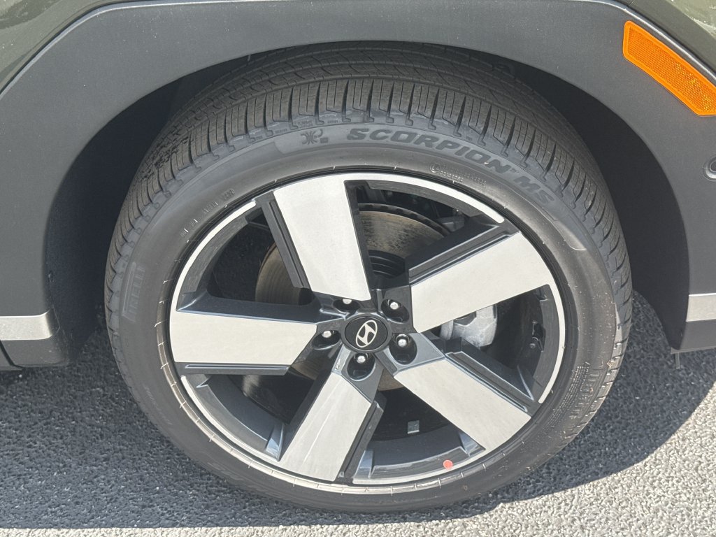 New 2026 Hyundai Santa Fe Limited FWD image 12