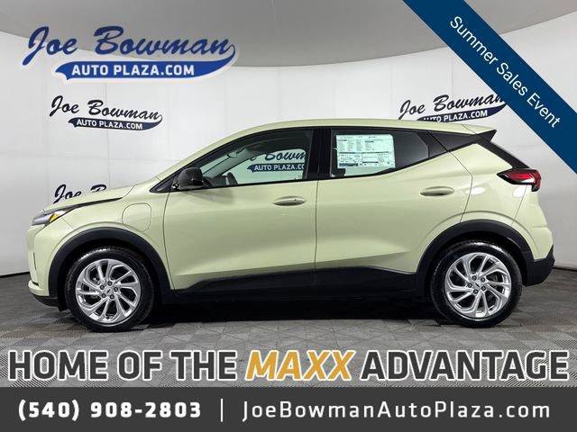 New 2027 Chevrolet Bolt LT w/ Comfort Package FWD image 1