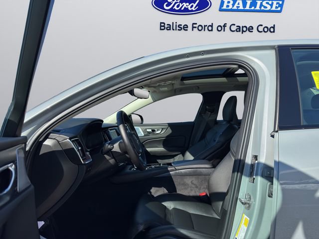 Used 2025 Volvo S60 T8 Ultra w/ Climate Package image 9