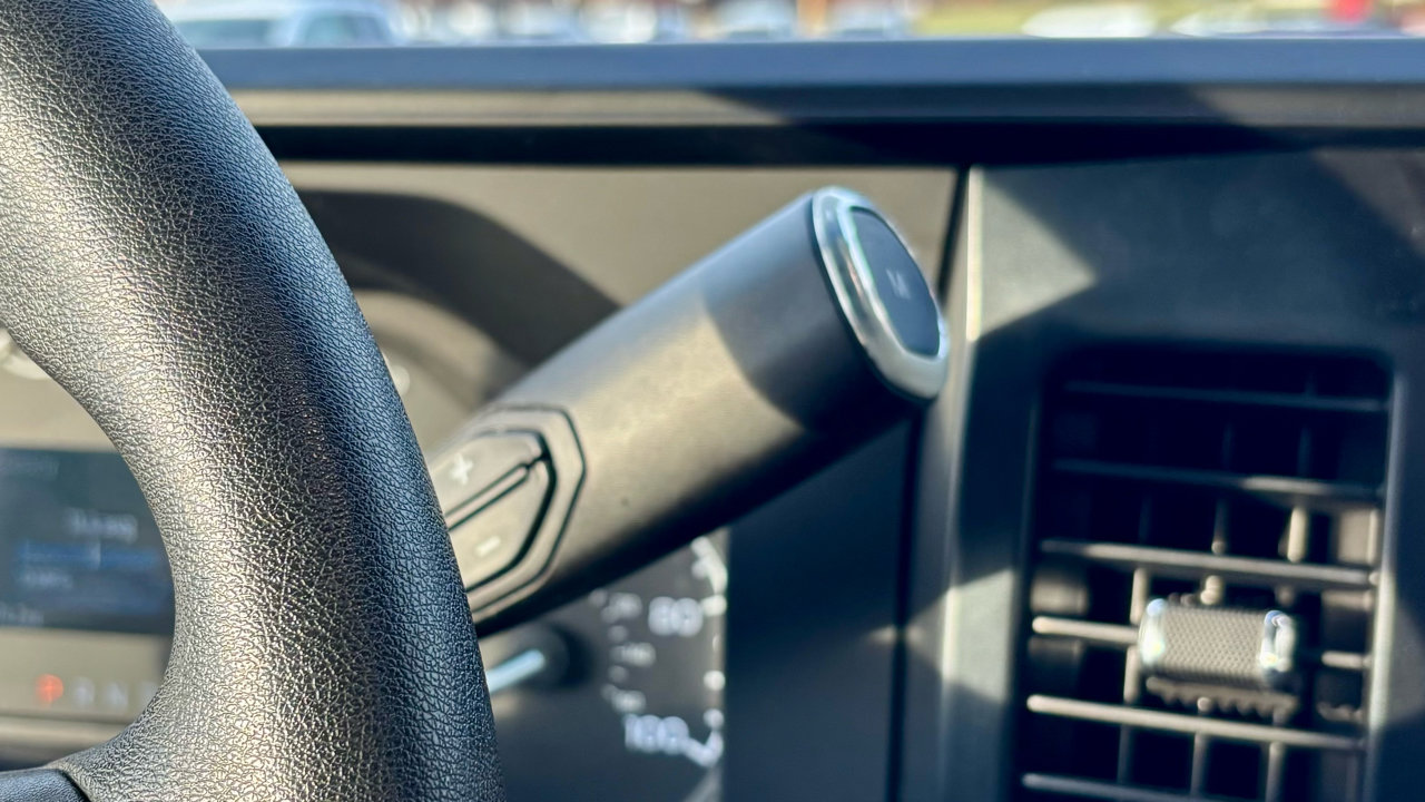 Used 2025 Ford F350 XLT image 21