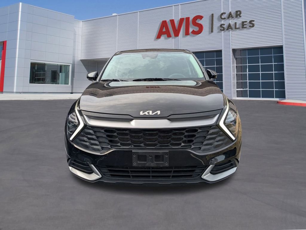 Used 2024 Kia Sportage LX image 2