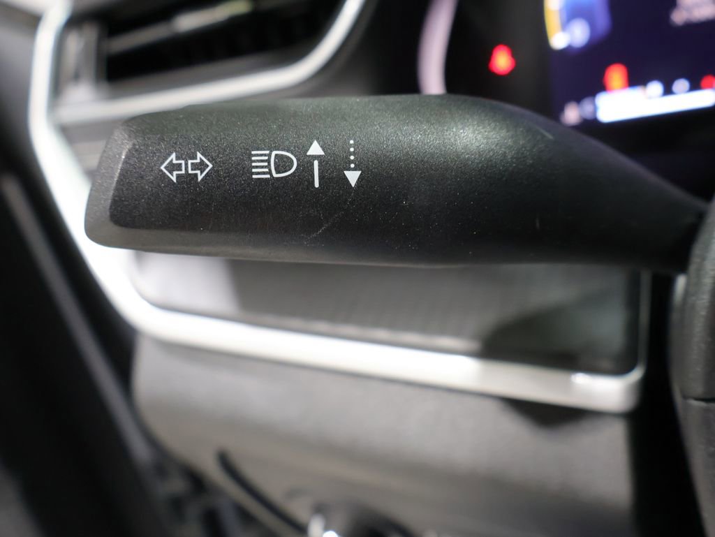 Used 2023 Jeep Grand Cherokee Laredo w/ Luxury Tech Group I AWD/4WD image 35