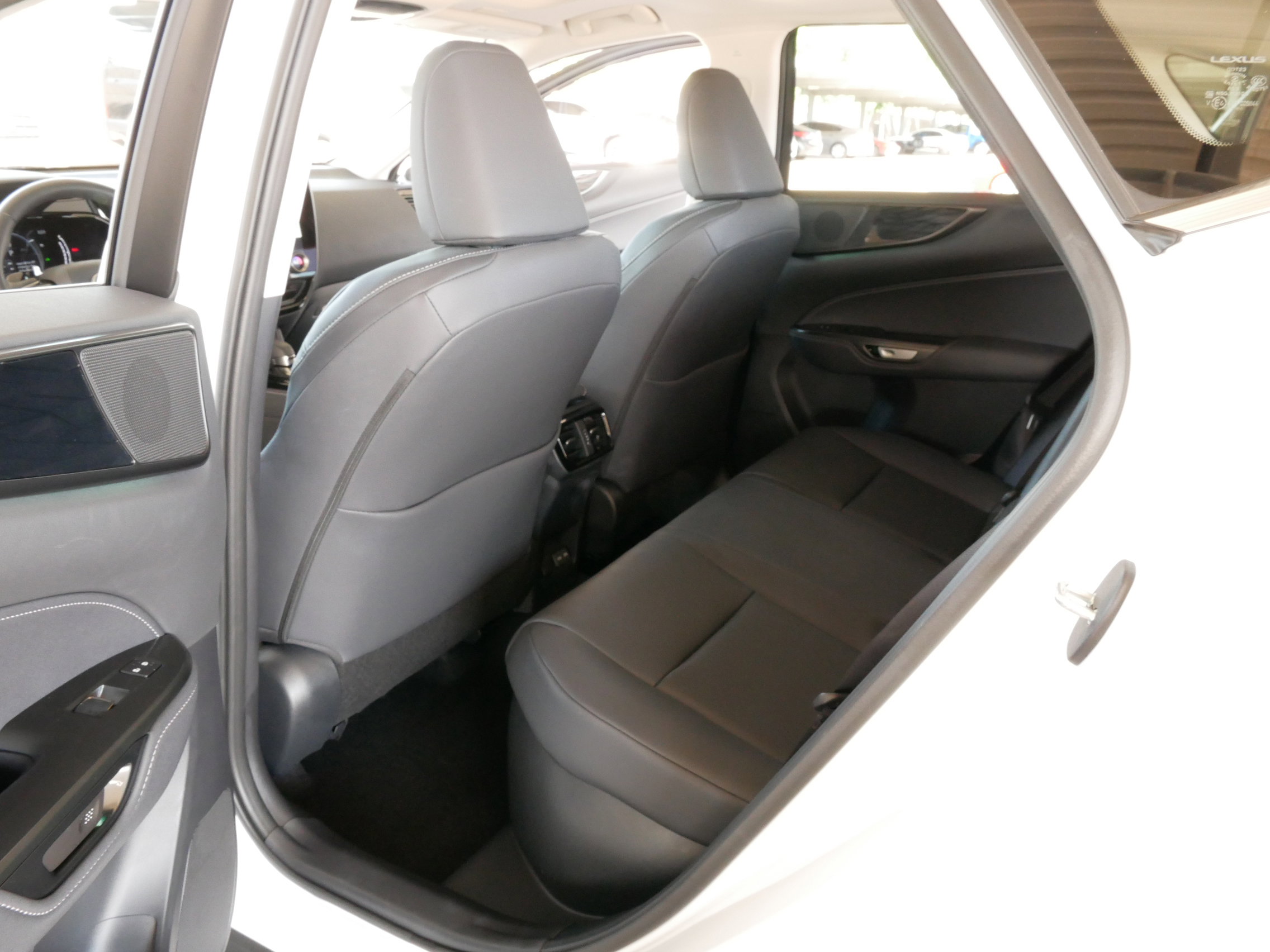 Used 2025 Lexus NX 350h AWD w/ Accessory Package (2T) image 22