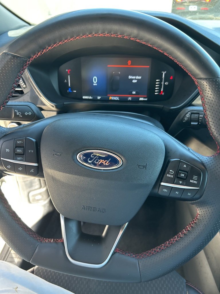 Used 2024 Ford Escape ST-Line image 10