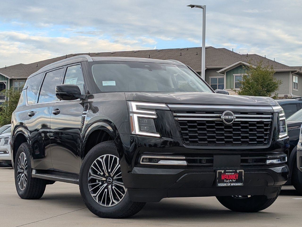 New 2027 Nissan Armada Platinum AWD/4WD image 2