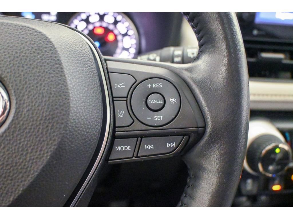 Used 2022 Toyota RAV4 XLE w/ Convenience Package image 37