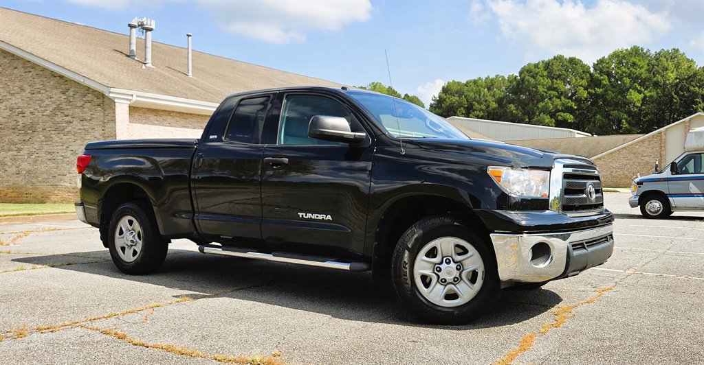 Used 2012 Toyota Tundra 2WD Double Cab w/ SR5 Pkg image 6