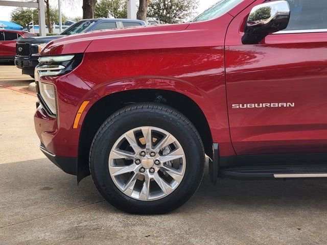 Used 2025 Chevrolet Suburban Premier image 15