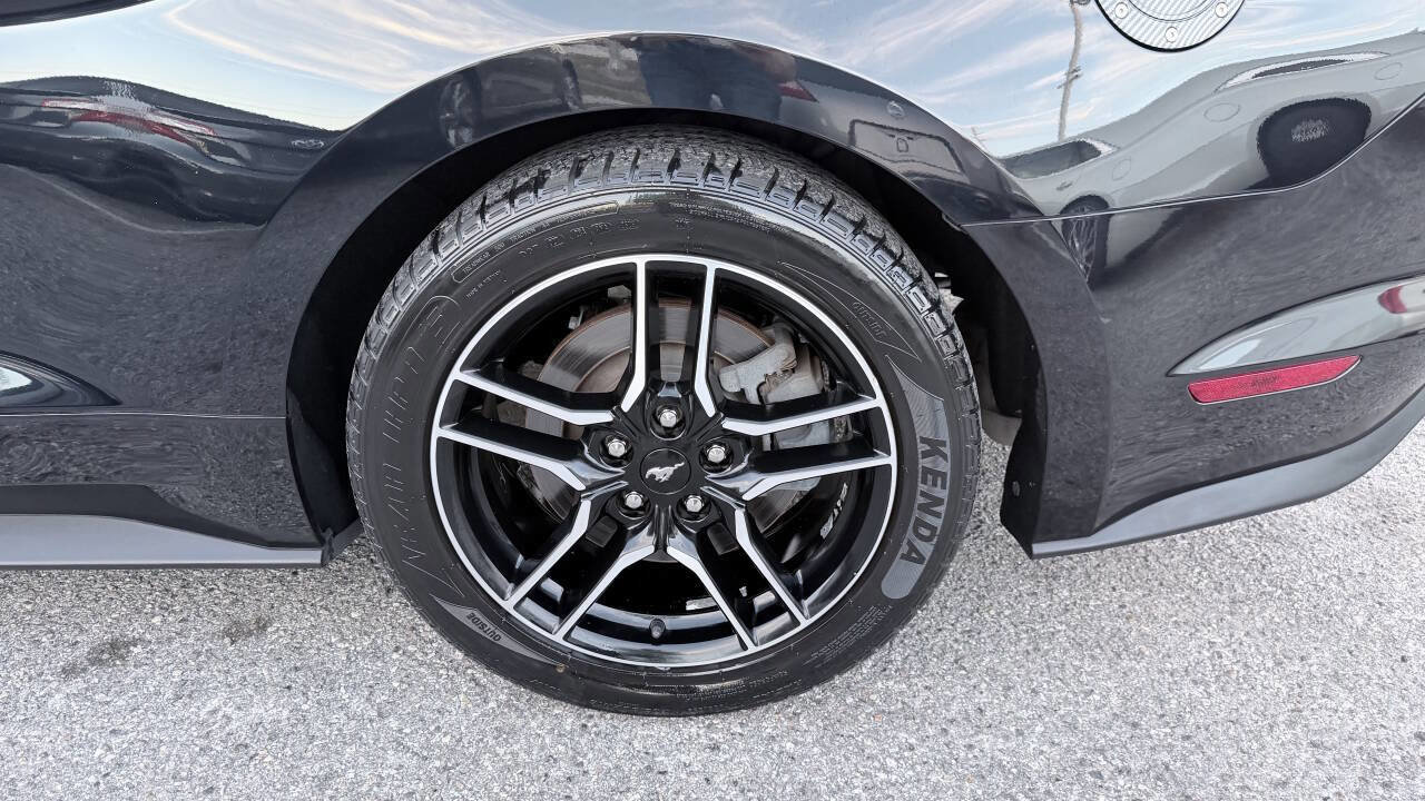 Used 2019 Ford Mustang GT image 9