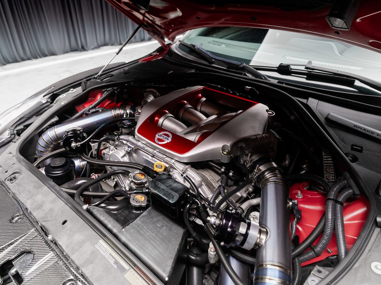 Used 2014 Nissan GT-R Premium AWD/4WD image 47