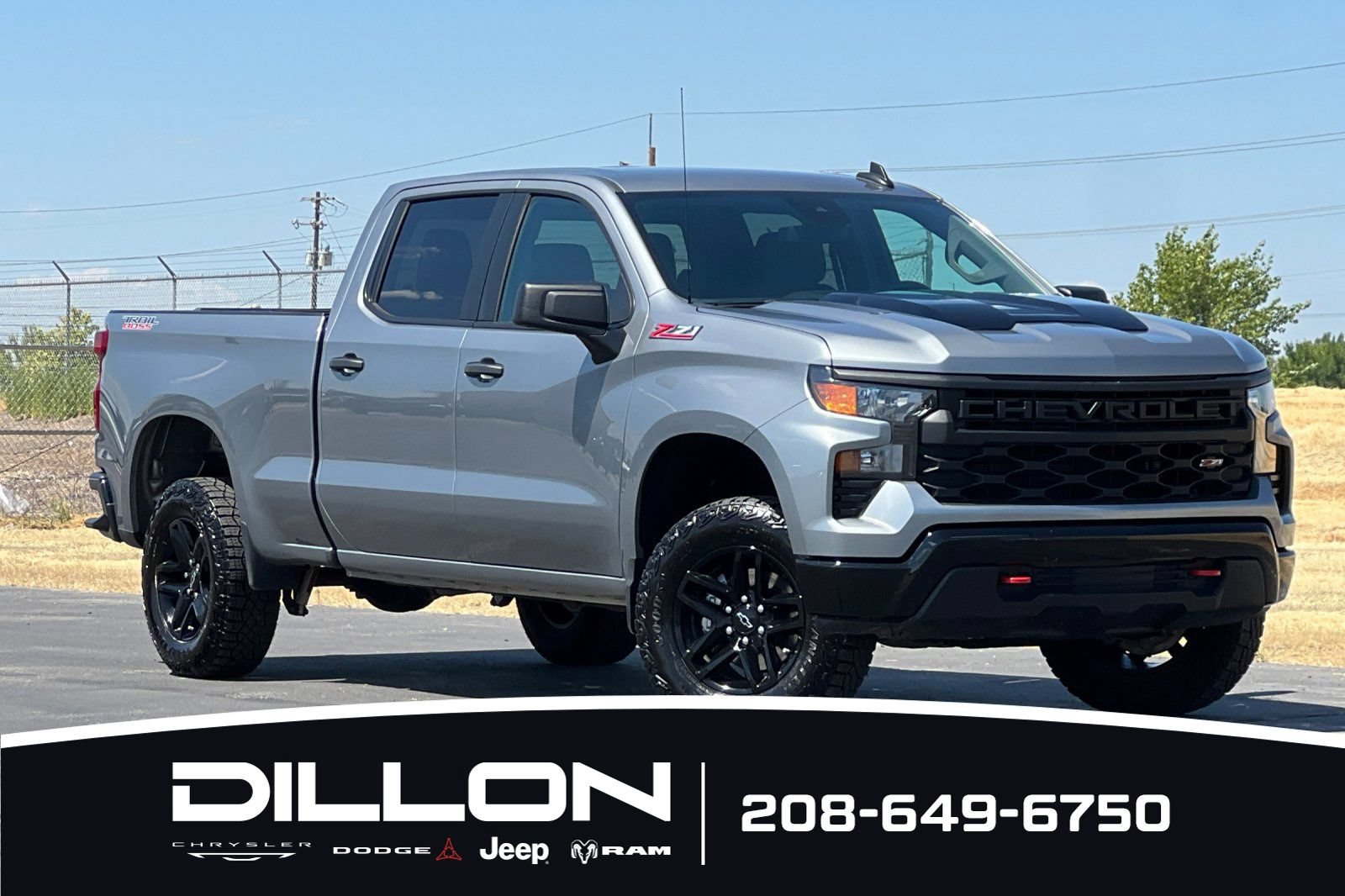 Used 2025 Chevrolet Silverado 1500 Custom Trail Boss AWD/4WD image 2
