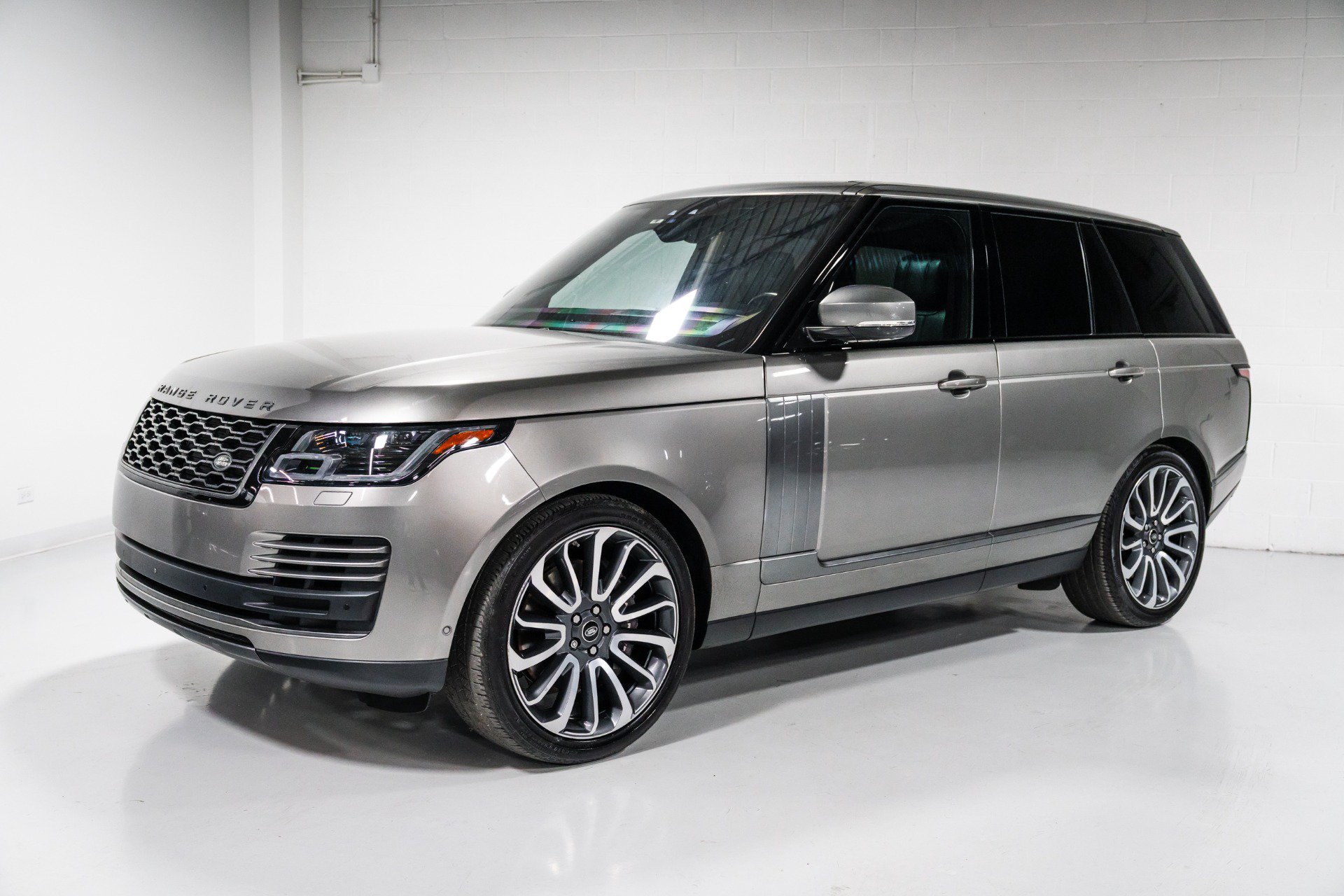 Used 2018 Land Rover Range Rover HSE AWD/4WD image 7