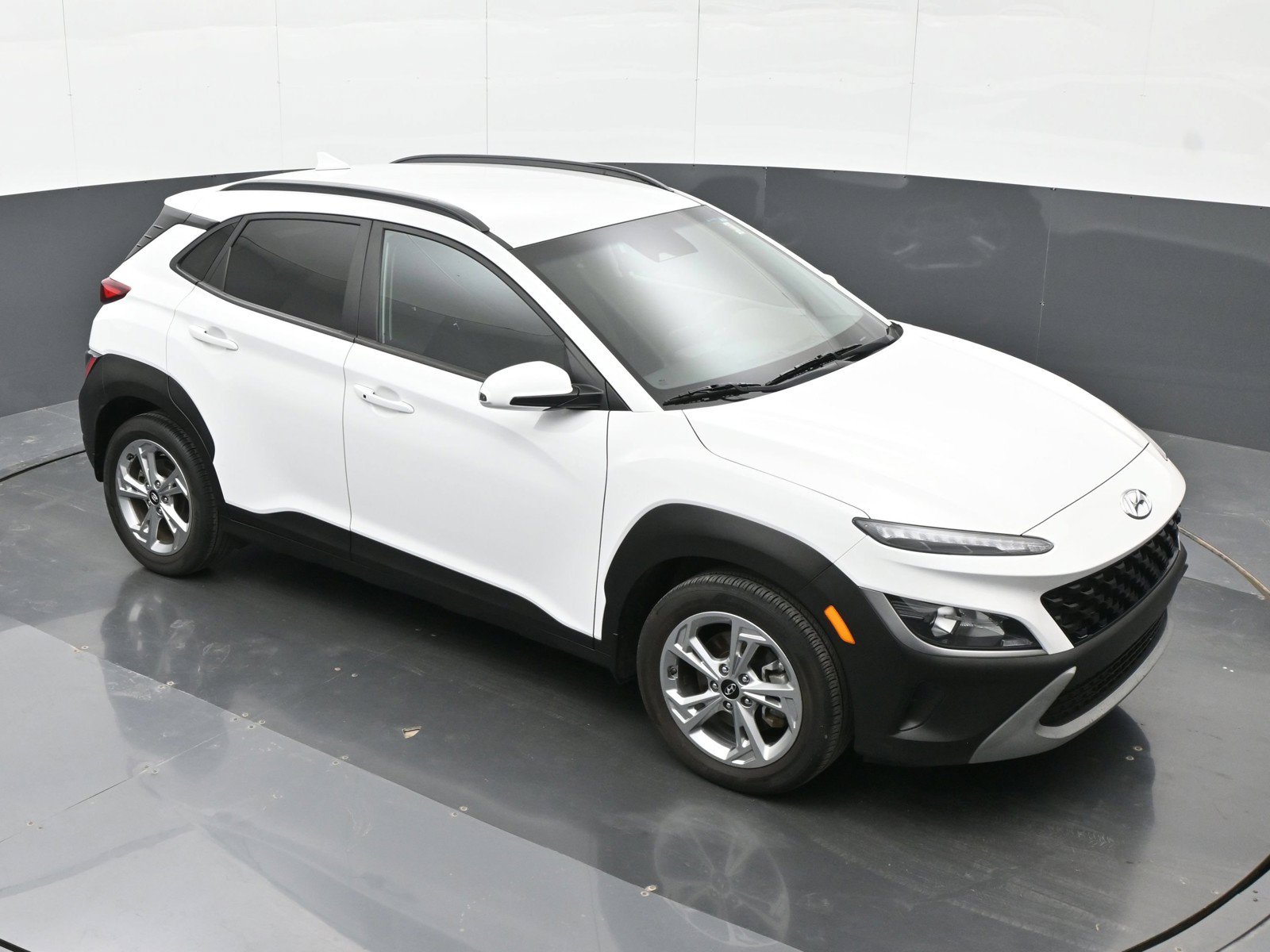 Certified 2023 Hyundai Kona SEL w/ Cargo Package AWD/4WD image 34