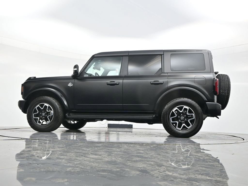 Used 2025 Ford Bronco Outer Banks w/ Matte Film Protection Package AWD/4WD image 53
