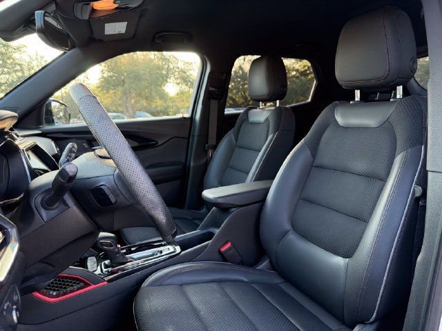 Used 2023 Chevrolet TrailBlazer RS w/ Convenience Package FWD image 7