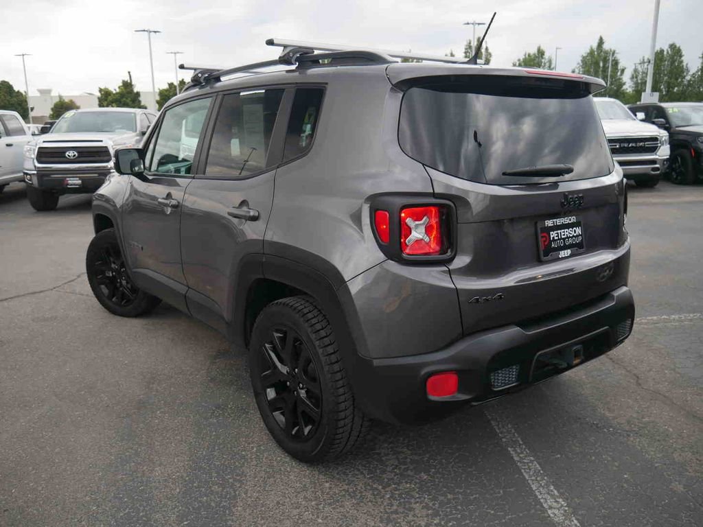 Used 2017 Jeep Renegade Altitude AWD/4WD image 17