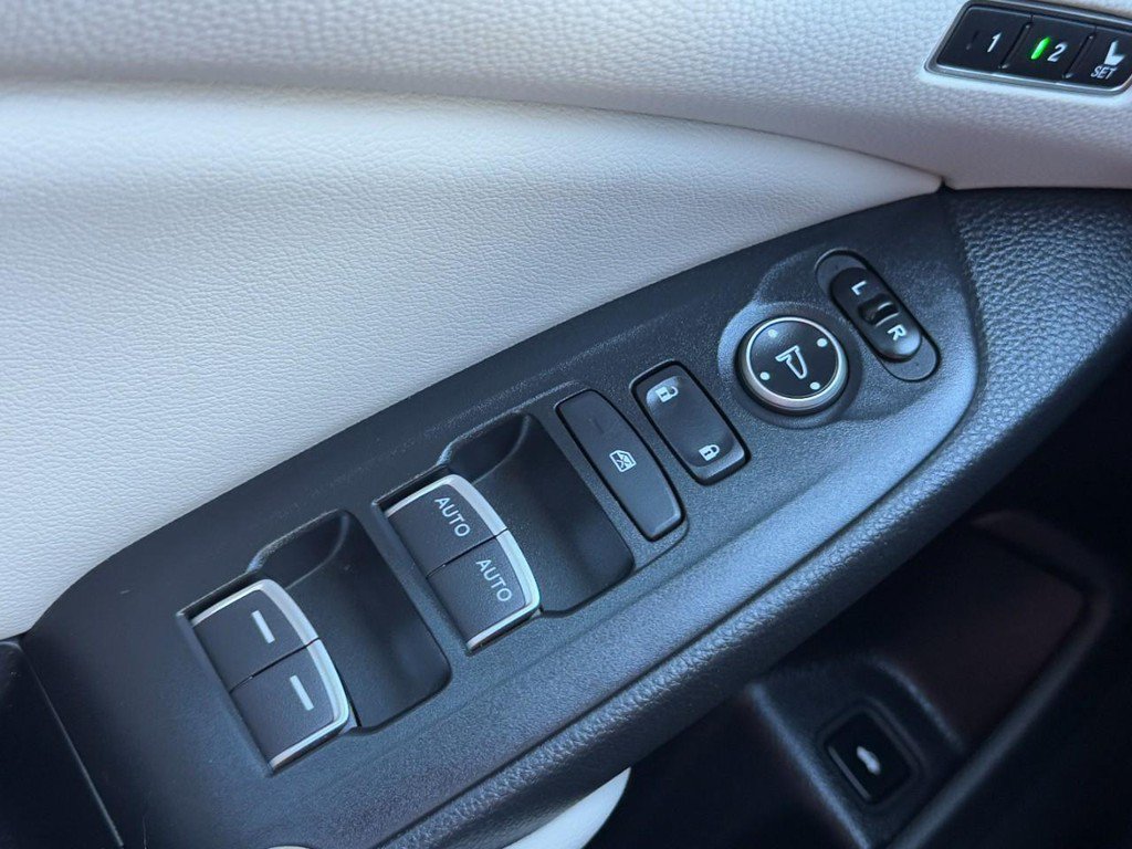 Used 2018 Honda Accord Touring image 27