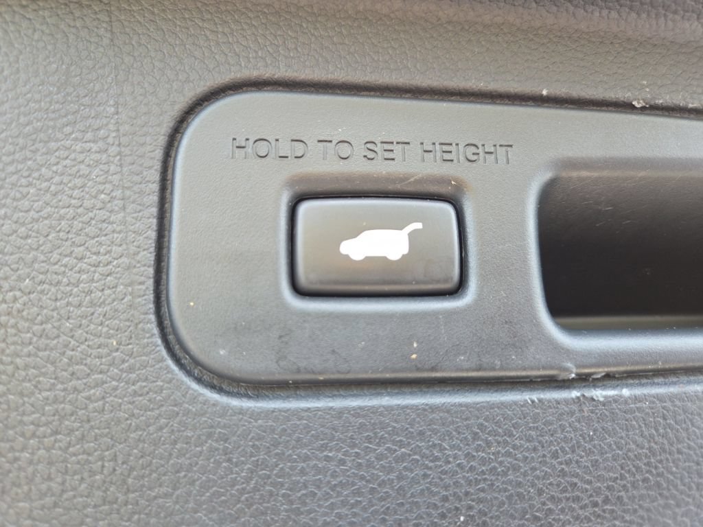 Used 2023 Honda Pilot EX-L image 15