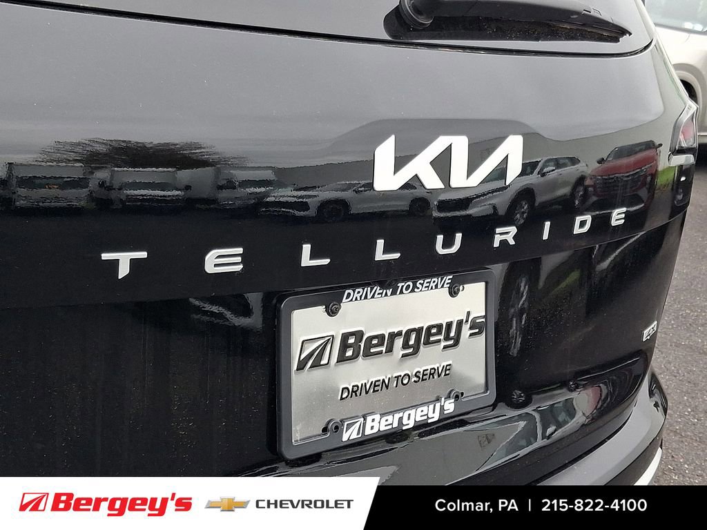 Used 2024 Kia Telluride SX Prestige w/ Towing Package AWD/4WD image 37