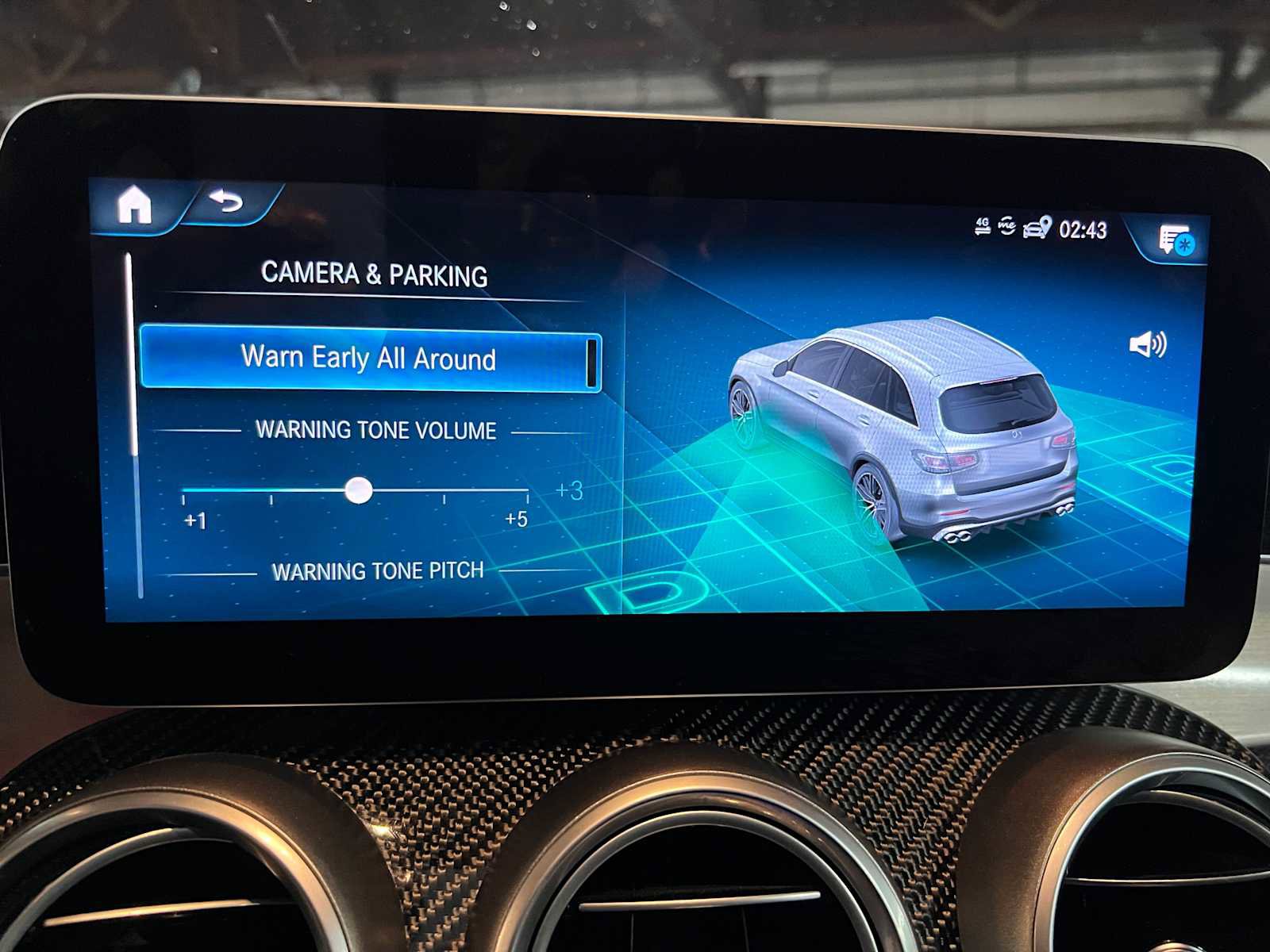 Certified 2020 Mercedes-Benz GLC 43 AMG 4MATIC image 29