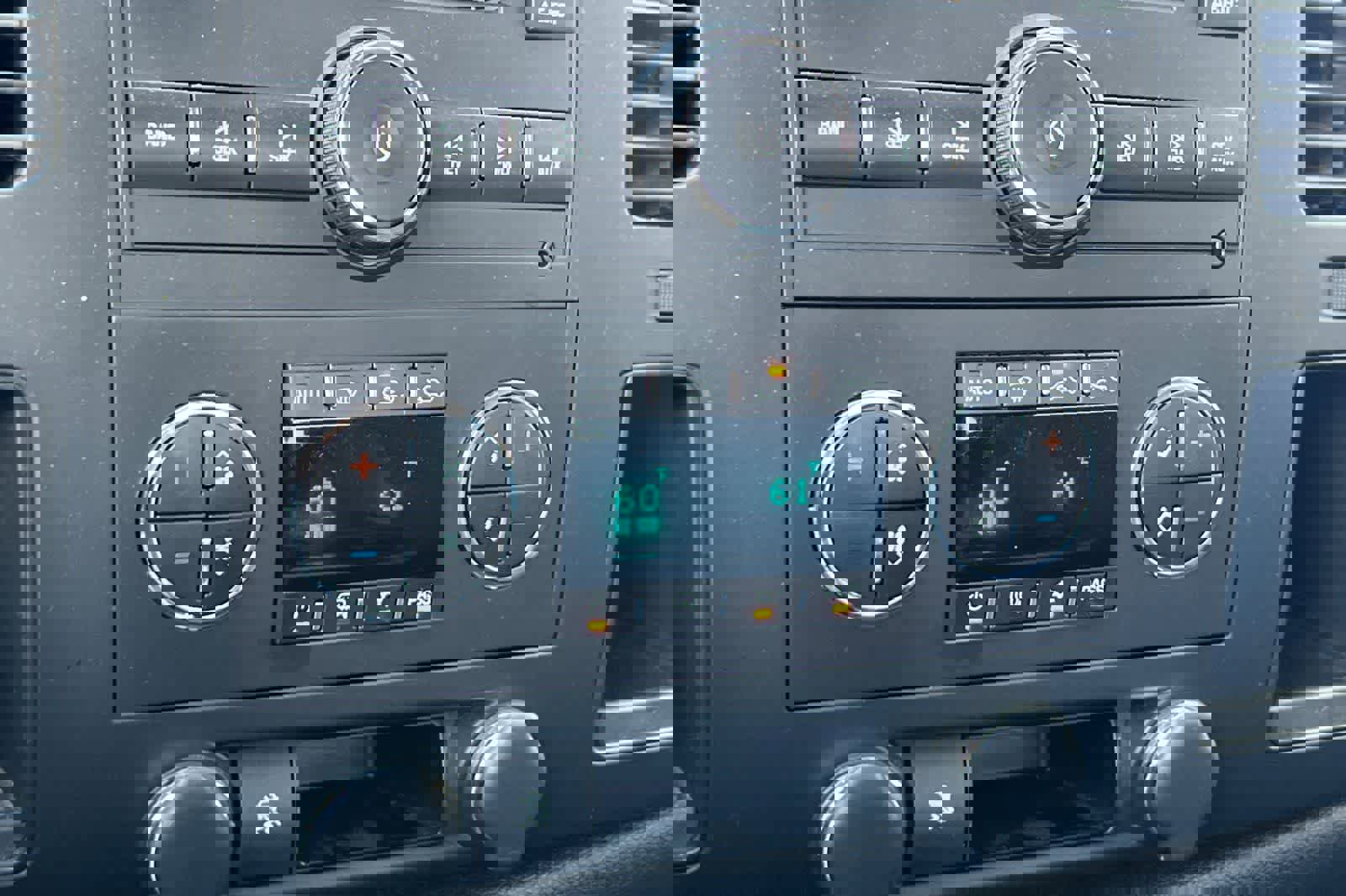 Used 2009 Chevrolet Silverado 1500 LT w/ Regional Value Package image 20