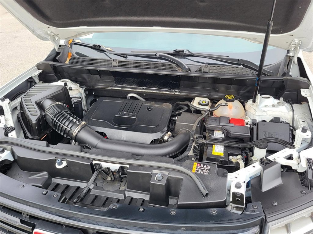 Used 2023 GMC Acadia SLE w/ Driver Convenience Package image 33